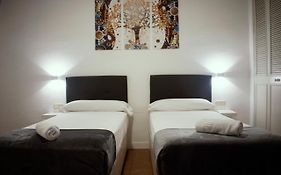 Hostal Artico